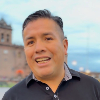 Ramiro de RAMIROBIZ